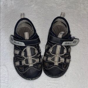 Eddie Bauer Black and Gray Sandals